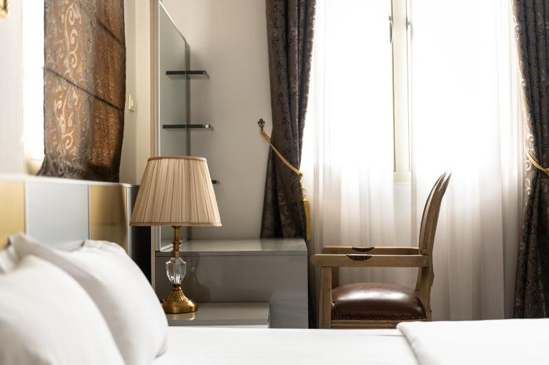 Niraxay Apartment - image 5