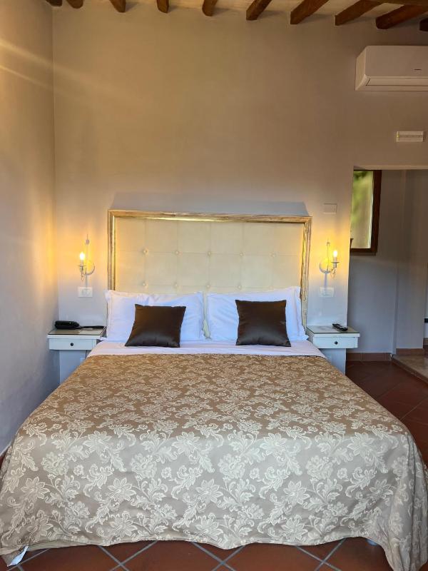 Triple Room image 2