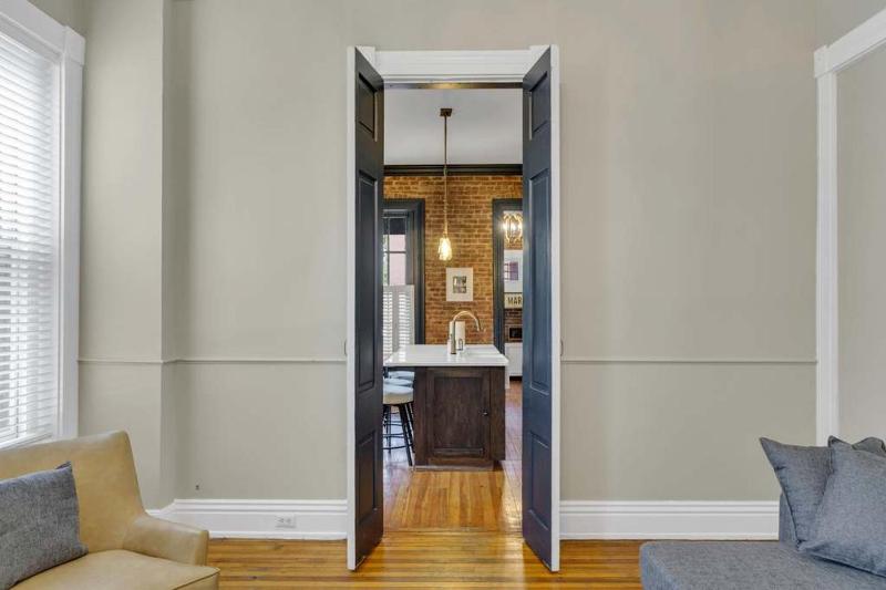 Stylish Home Close to Derby & Bourbon Trail Fun - image 14