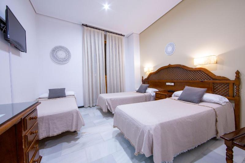 Triple Room image 1