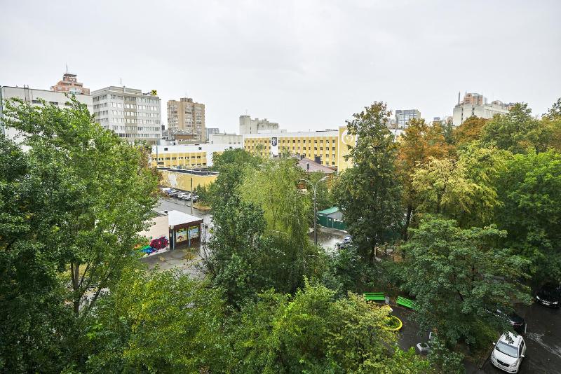 Apartment on Lesi Ukrainky boulevard 17 image 3