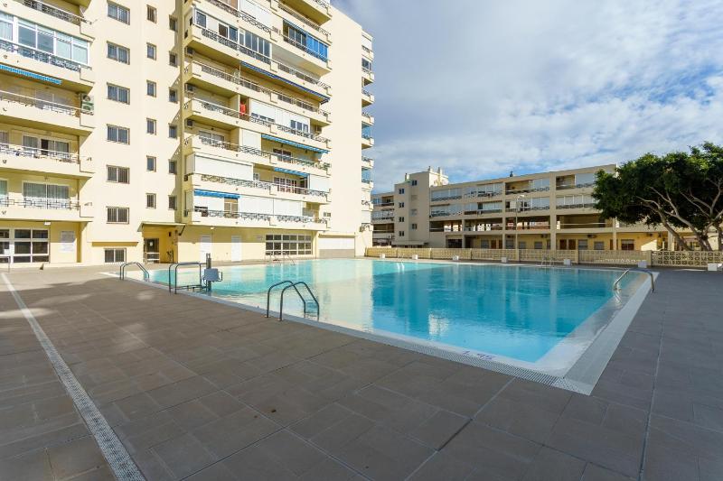 MalagaSuite Carihuela Apartments - image 34