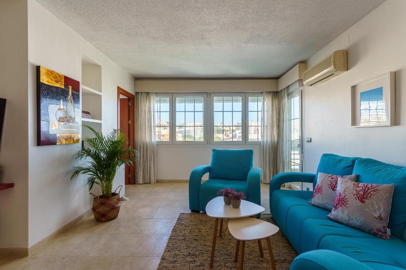 MalagaSuite Carihuela Apartments - image 17