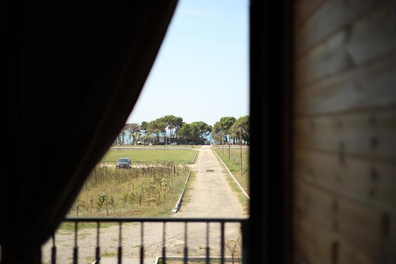 Posh villa 1 - image 14
