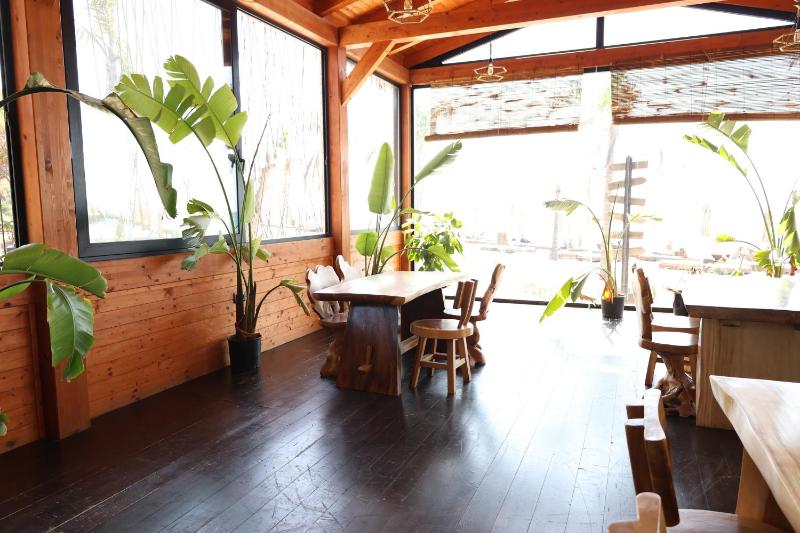 Posh villa 2 - image 14