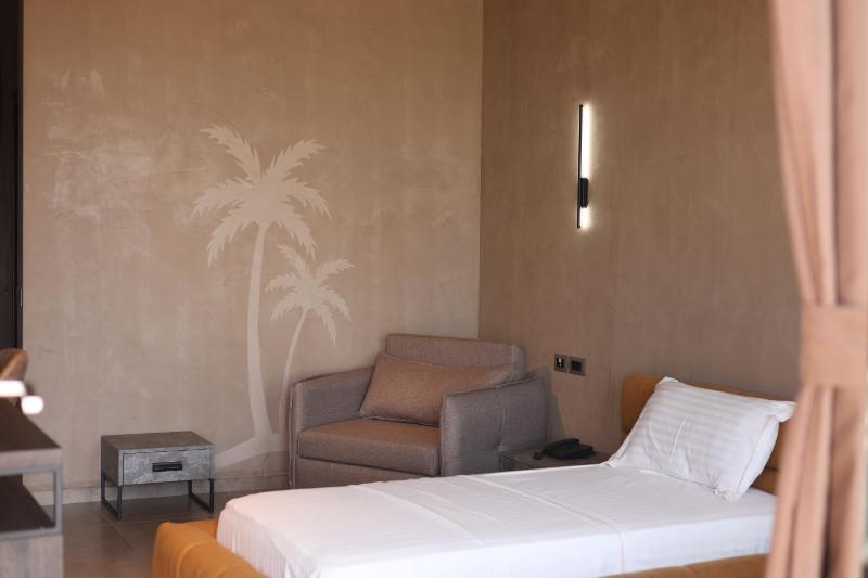 Posh Villas - image 13
