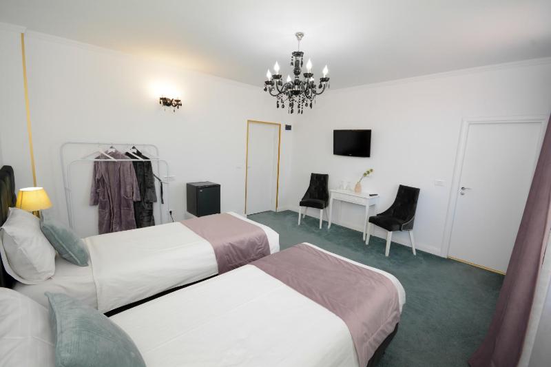 Hotel Andre´s - image 2