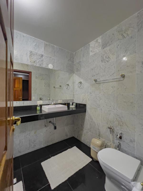 Araucária Lodge - 800 metros do Capivari - image 6