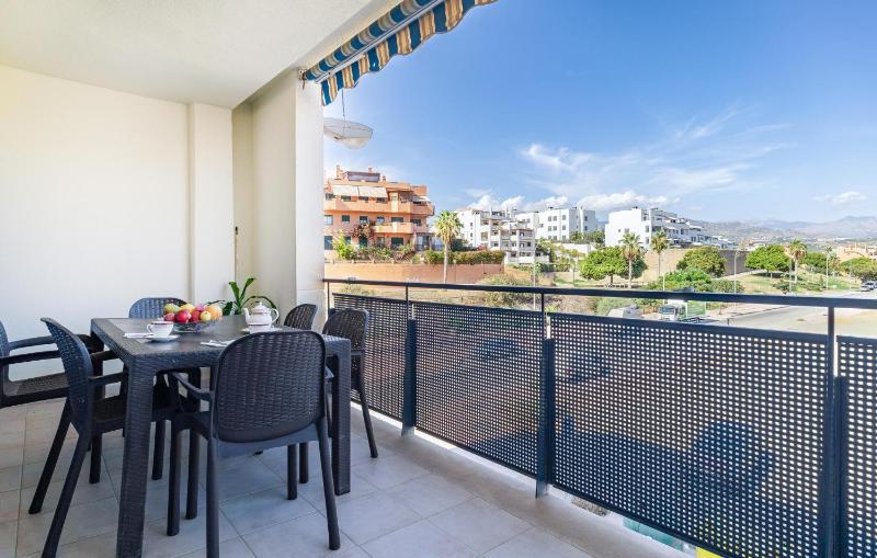 Lovely Apartment In Torre Del Mar - image 4