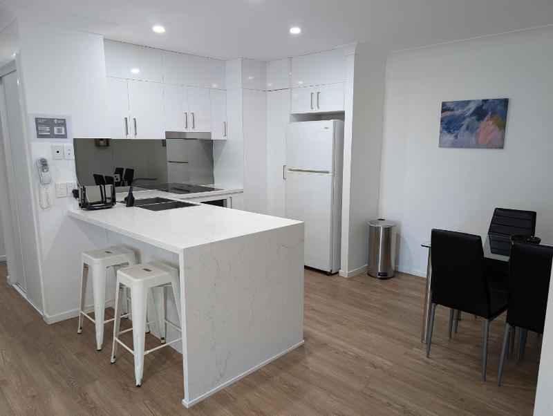 Bay Lodge Apartments - image 11