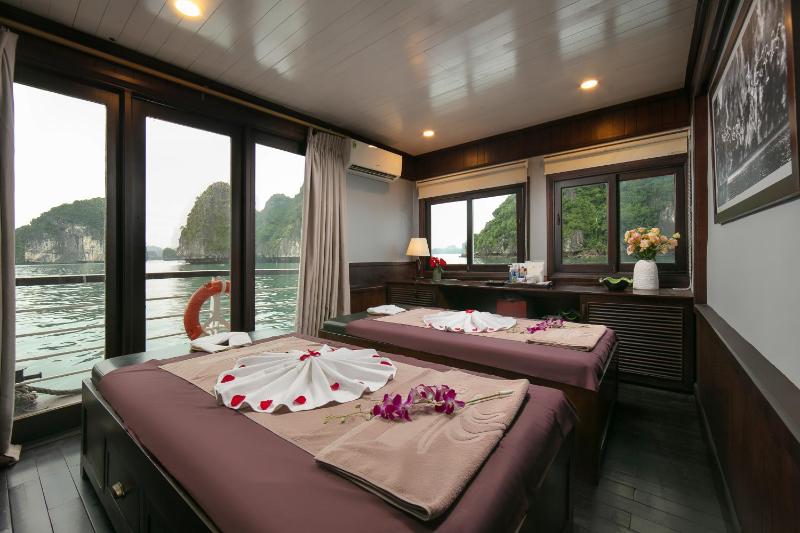 Mila Lux Cruises - image 4