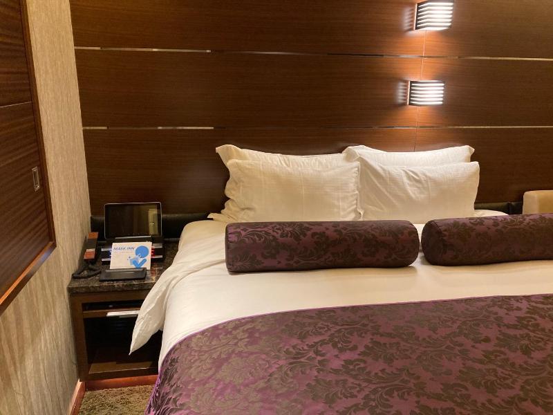 HOTEL THE GLANZ - image 3