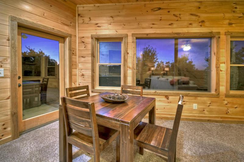 View-Topia STUNNING VIEWS - Hot tub - Gameroom - image 12