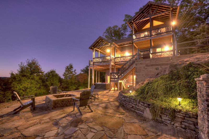 View-Topia STUNNING VIEWS - Hot tub - Gameroom - image 37