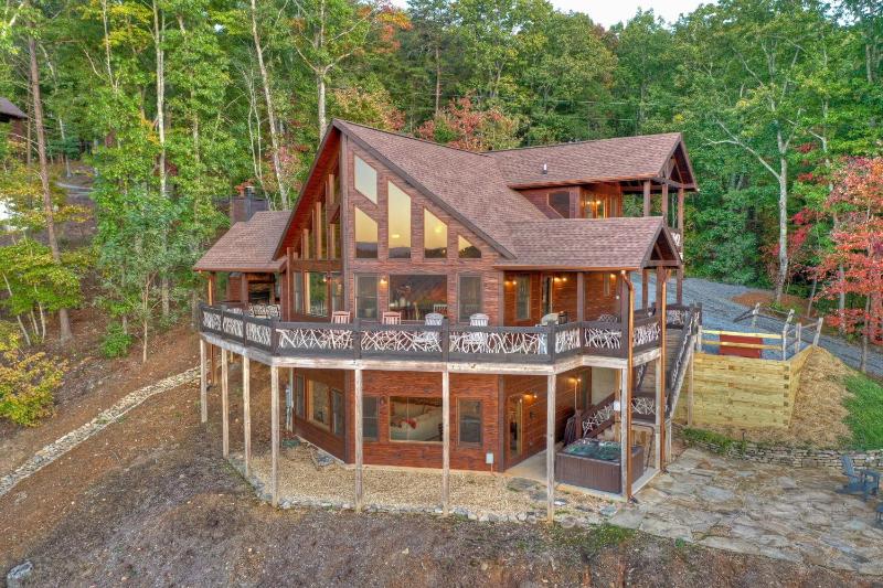 View-Topia STUNNING VIEWS - Hot tub - Gameroom - image 30