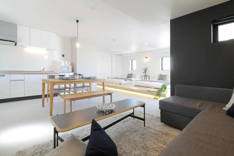 b hotel Heiwaodori 902 - Huge Apt in Famous Hiroshima dori for 6p - image 9