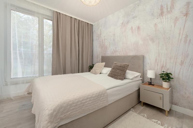 Spacious 2-bedroom Apartments by Noclegi Renters - image 17