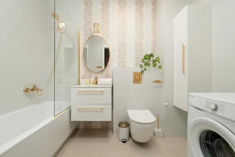 Spacious 2-bedroom Apartments by Noclegi Renters - image 8