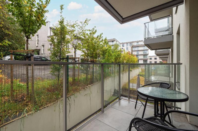 Spacious 2-bedroom Apartments by Noclegi Renters - image 3