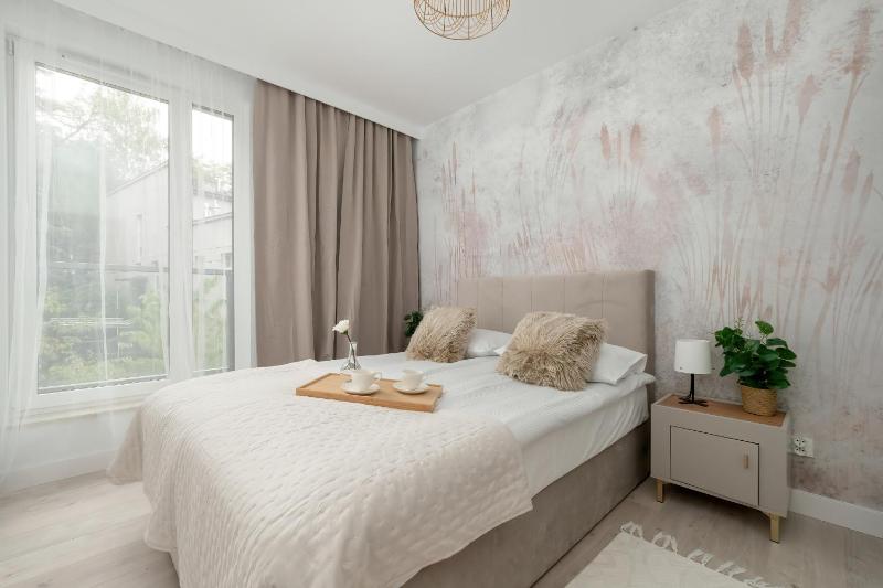 Exceptional Apartments with Parking by Noclegi Renters - image 13