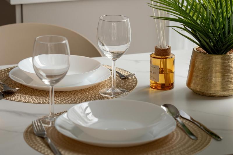 Exceptional Apartments with Parking by Noclegi Renters - image 7