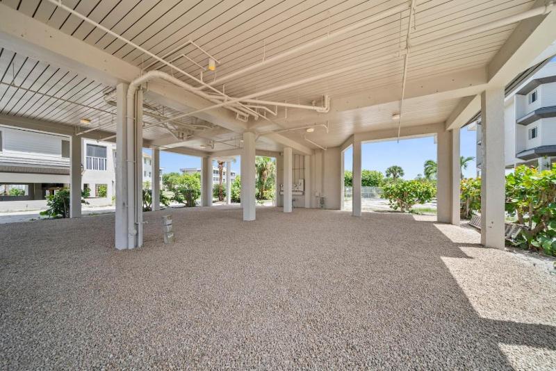 Shell Island Beach Club #7B - image 11