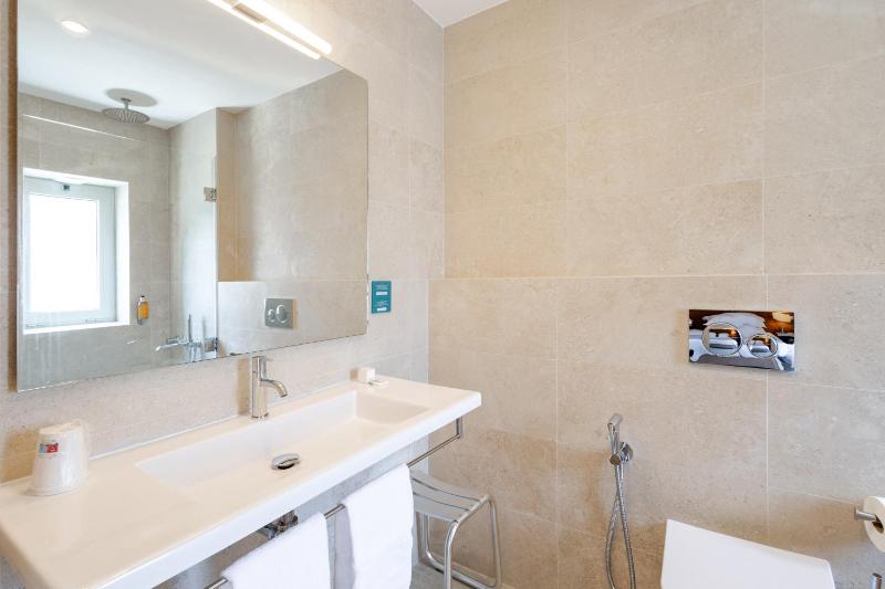 Suite image 4