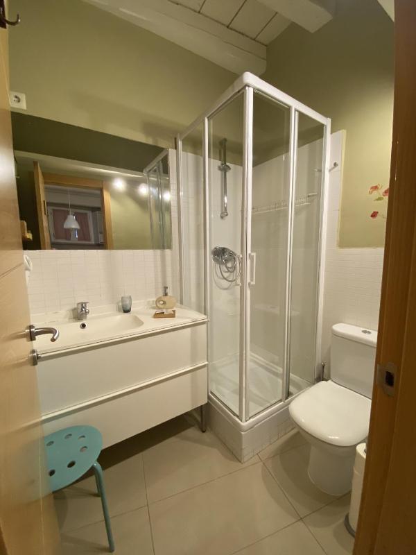Two-Bedroom Apartment (6 Adults) image 4
