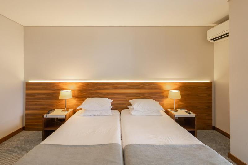 Standard  Room image 4