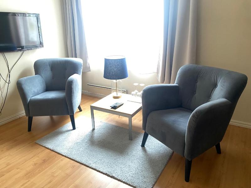Double Room image 1