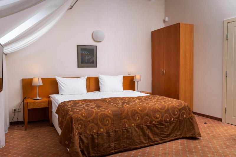 Mabre Residence Hotel - image 12