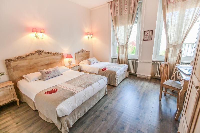 Triple Room image 3