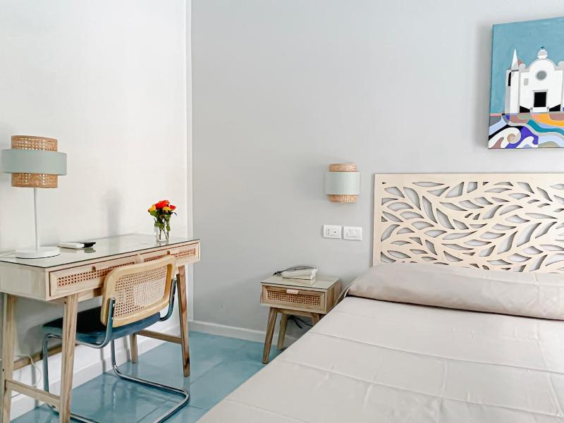 Standard Single Room image 3