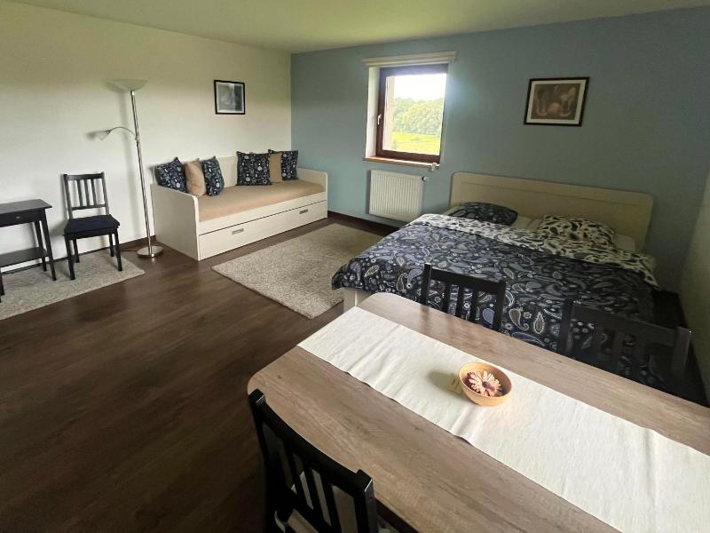 Triple Room with Garden View image 1