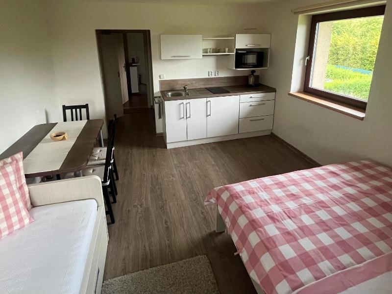 Triple Room with Extra Bed image 4