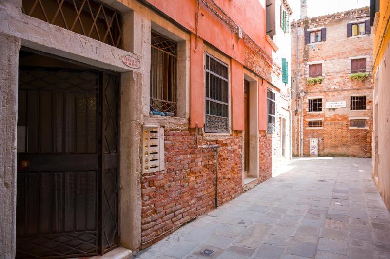 San Polo Home - image 10