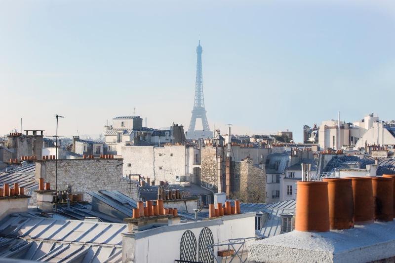 Junior Suite Eiffel image 1