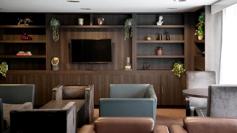 Crowne Plaza Birmingham City By IHG - image 3
