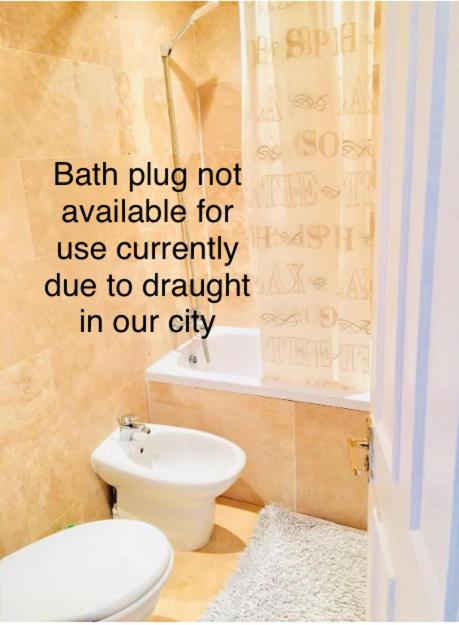 Deluxe Double Room image 2