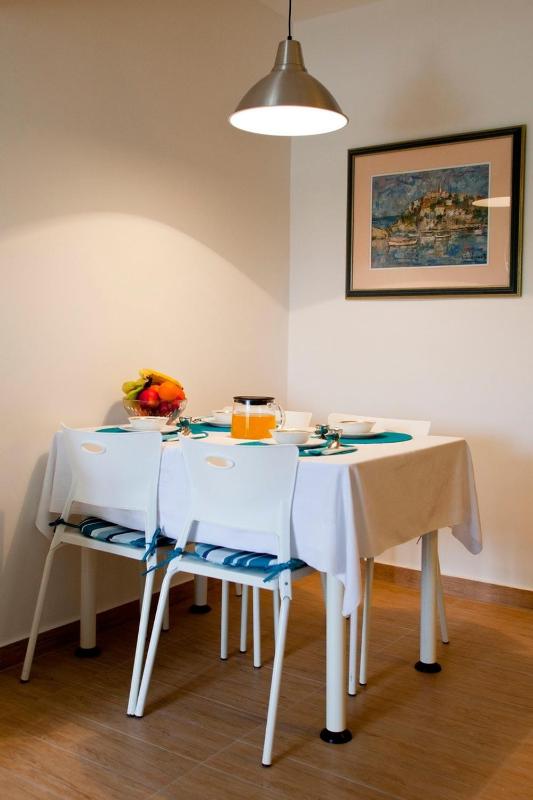 Two-Bedroom Apartment with Terrace and Sea View image 4