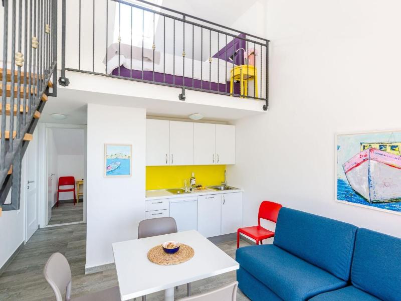 Apartments Villa Lukas - No.12 Gallery Two Bedroom Apartment with Balcony and Sea View - image 23