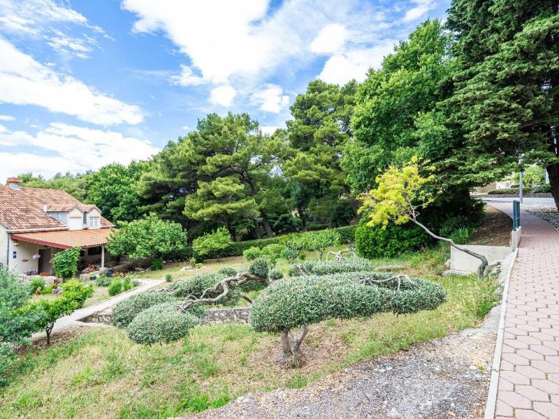 Apartment  Rooms Papa - Premium Double or Twin Room with Balcony and Partial Sea View Soba 2 - image 16
