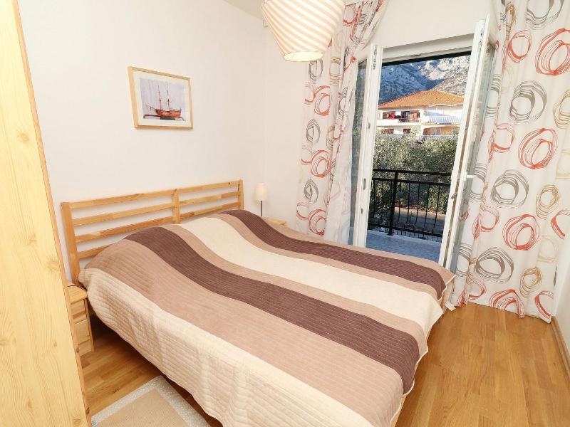 Apartments Trstenica-Two Bedroom Apartment with Balcony  E - image 20