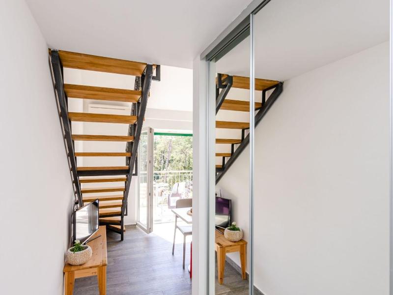 Apartments Villa Lukas - No.11 Gallery Studio Apartment with Balcony and Sea View - image 23