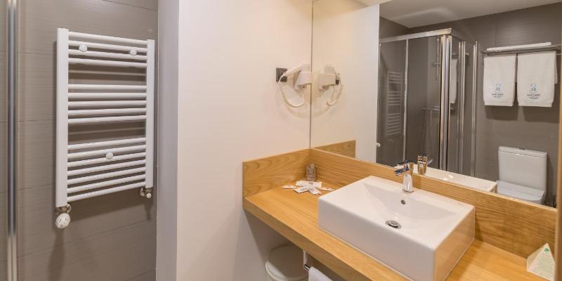 Superior Single Room image 2
