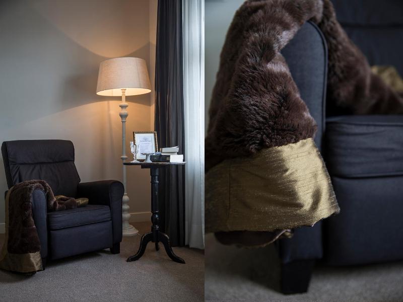 Double Room image 2