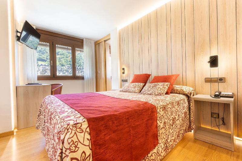 Single Room image 4