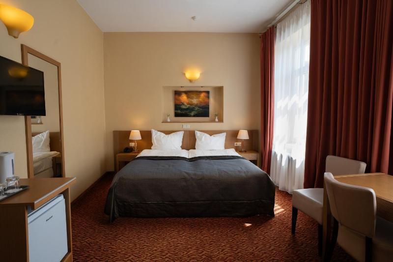 Superior Double Room image 1