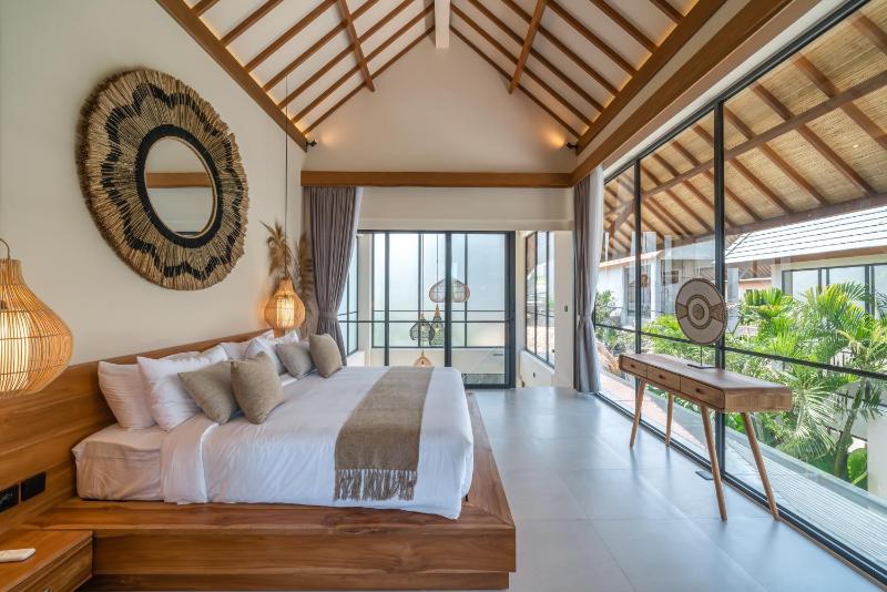 Villa Saya - Trendy 2BR Villa with Upscale Charm in Pererenan - image 13