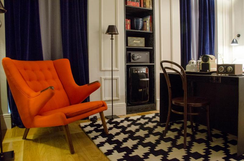 Interior Double Room image 2